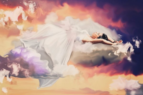 Девушка в облаках