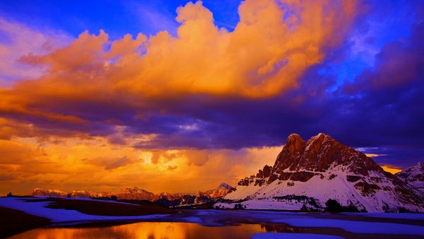 Закат в горах