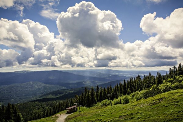 Кучевые облака пейзаж