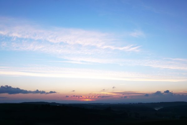 Раннее утро небо