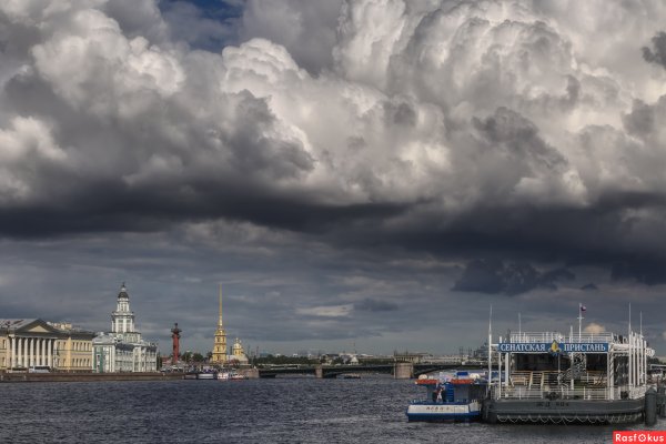 Серое небо Санкт Петербурга