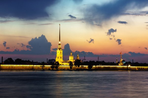 Санкт-Петербург Петропавловская крепость солнечно
