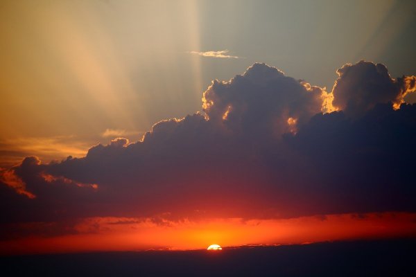 Заря и зарево