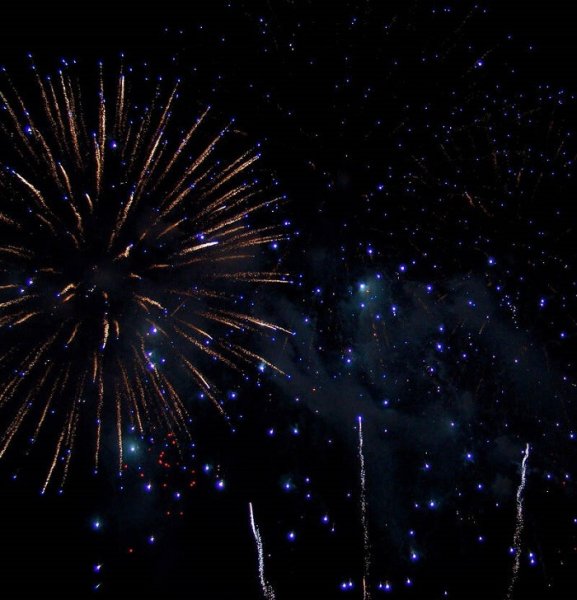 Салют "новогодний"