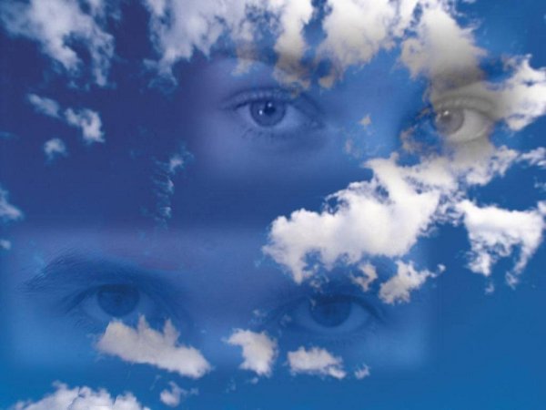 Мужские глаза в небе