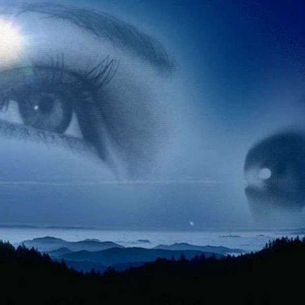 Глаза с красивыми отражениями