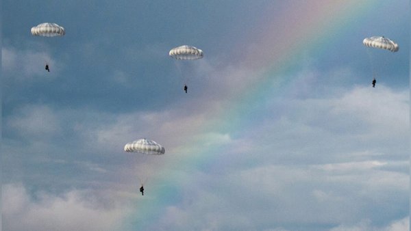 Десантирование парашют ВДВ