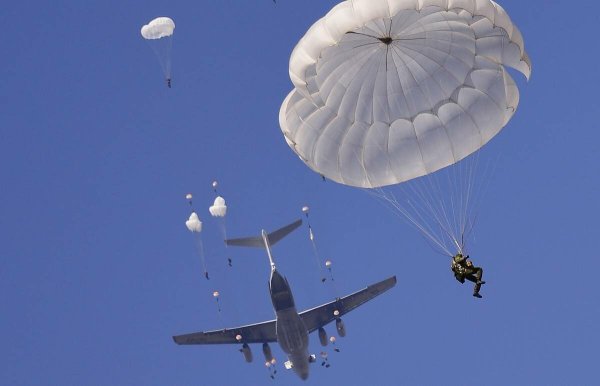 Десантирование с ил 76