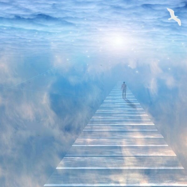 Человек по лестнице в небо