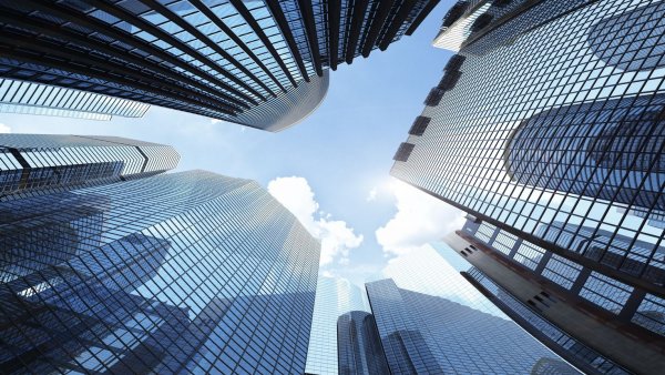 Город вид снизу вверх высотки