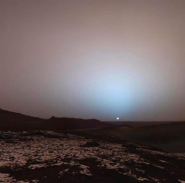 Марс поверхность планеты с марсоходом