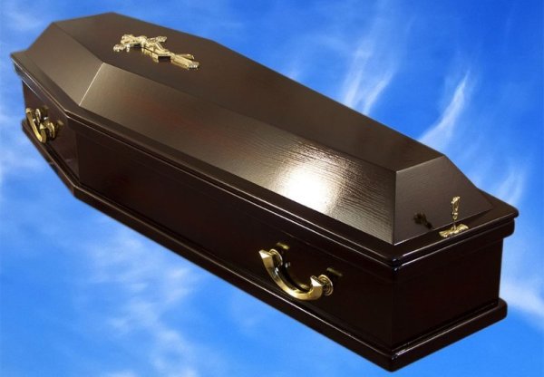 Ночное небо на кладбище