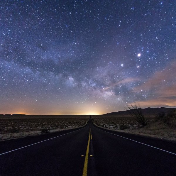 Звездное небо дорога
