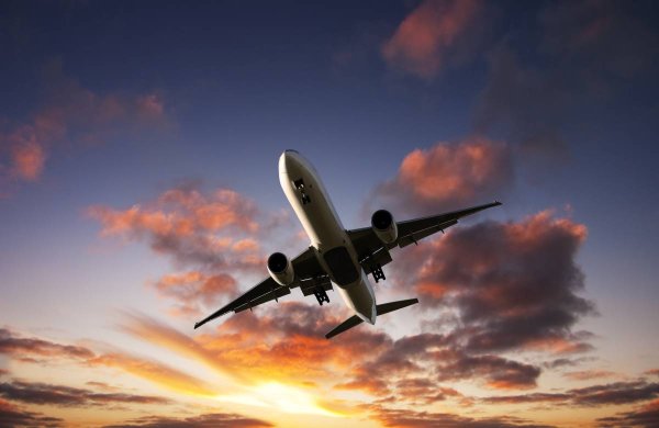 Боинг 777 взлет