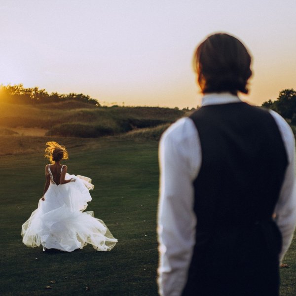 Ангел с голубем