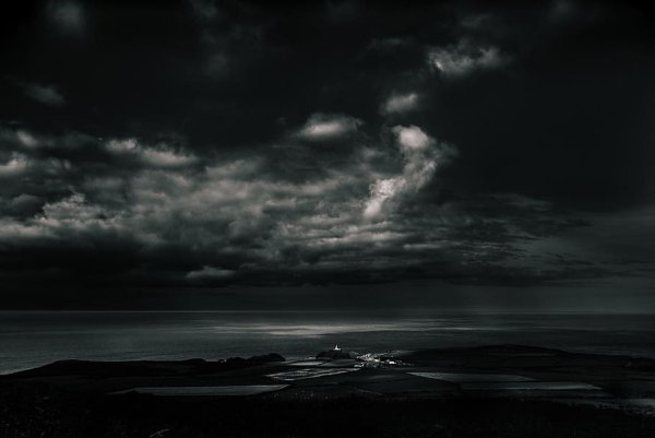 Мрачное небо