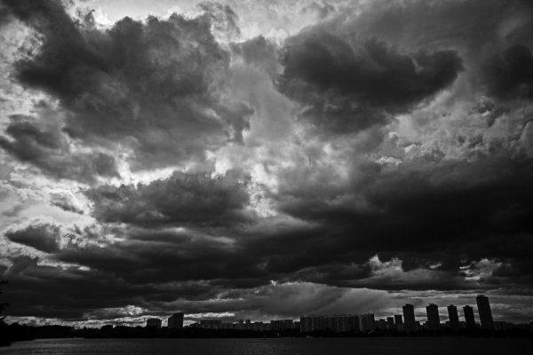 Темное небо