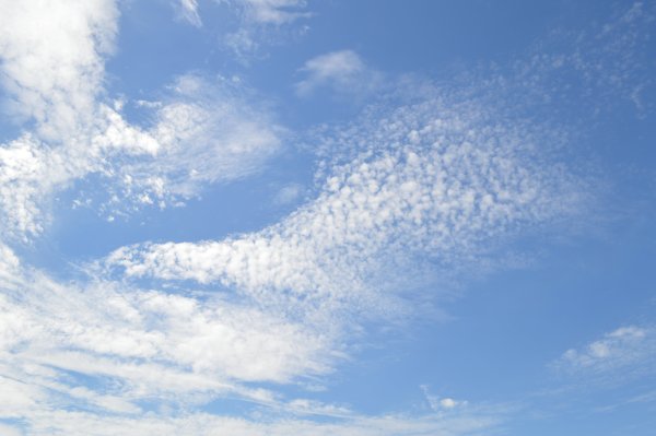 Светлое небо