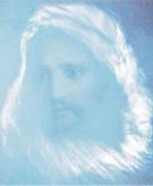 Лик Иисуса в небе