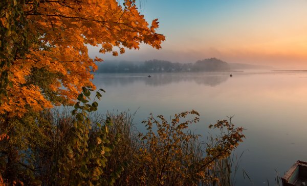 Уж небо осенью