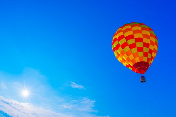 Воздушные шары в небе