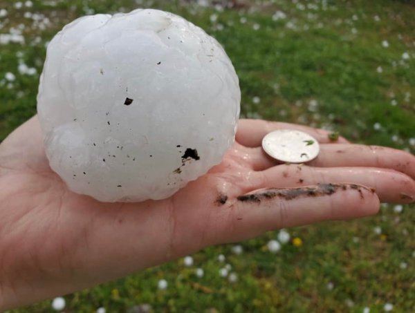 Самый большой град в мире