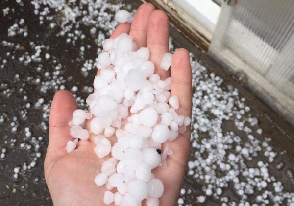 Град природное явление