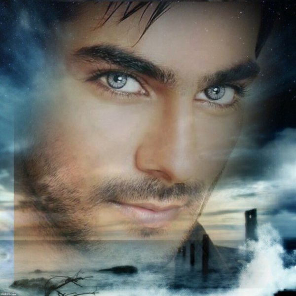 С днем голубых глаз мужчине