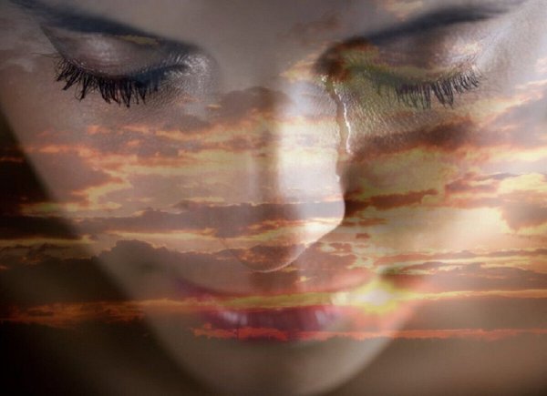 Синие глаза мужские