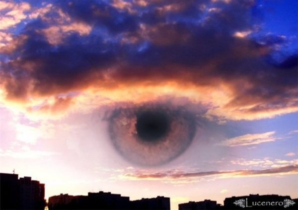 Всевидящее око в небе