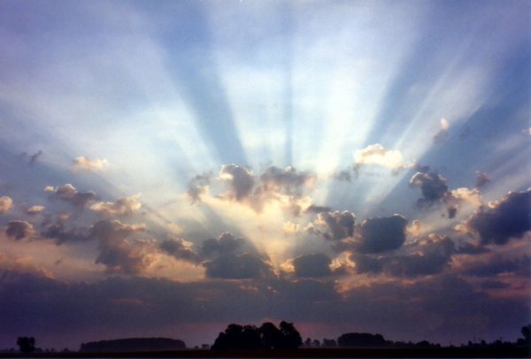 Глаза Бога в небе