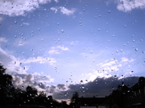 Что такое осень это небо плачущее