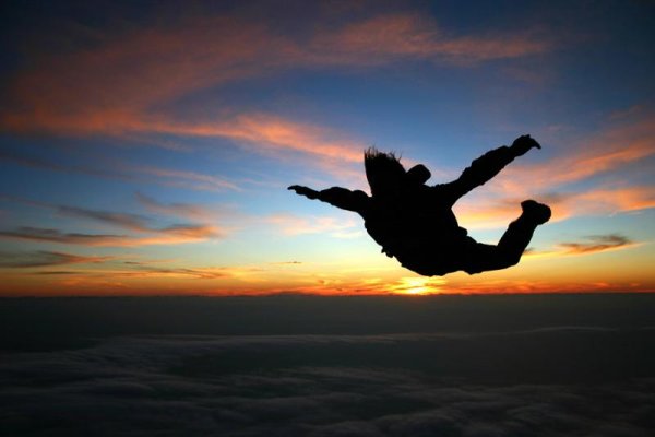 Гориллаз летающий остров