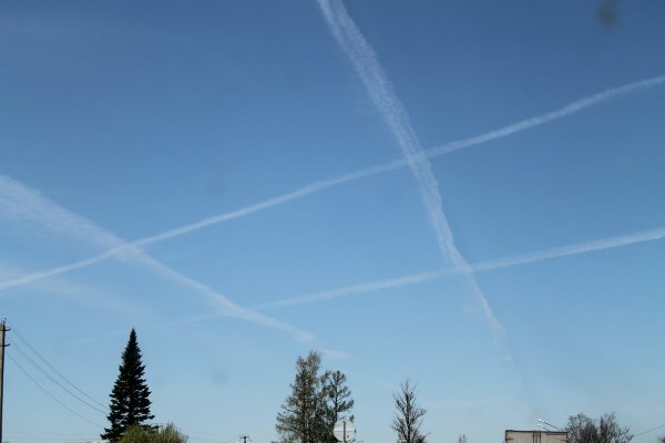 Небо в клеточку химтрейлы