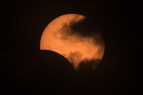 Великое американское солнечное затмение