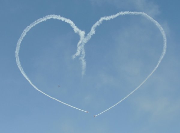 Сердечко с самолетом