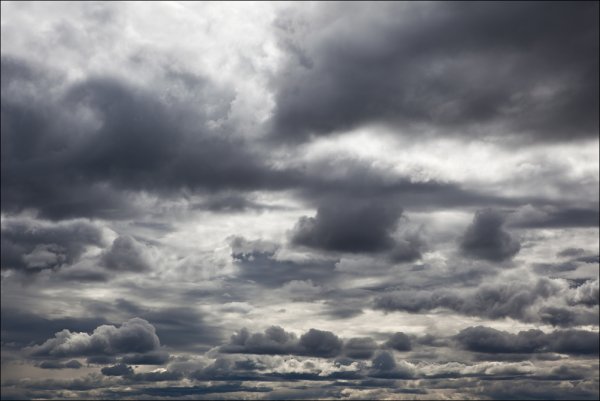 Небо серое тучи
