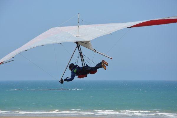 Дельтаплан море