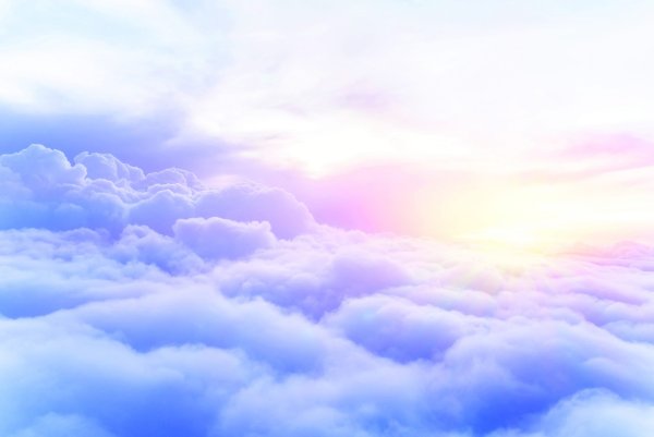 Нежно розовые облака