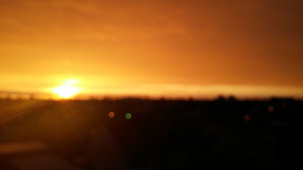 Солнце размытое