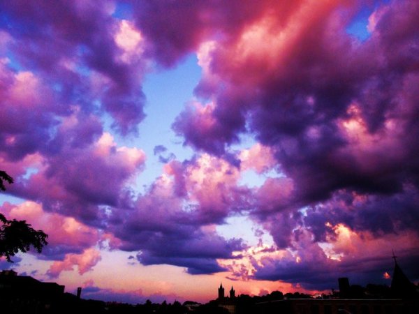 Ночь розовые облака