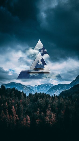 Треугольник в небе