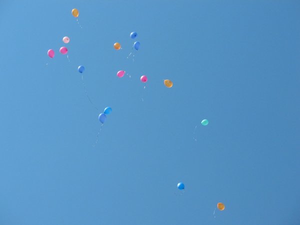 Воздушные шары в руке