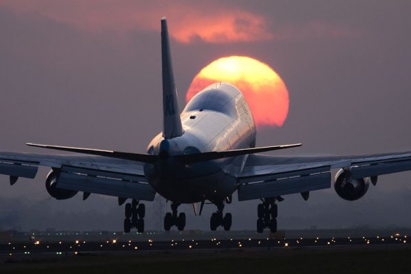 Боинг 747 взлет