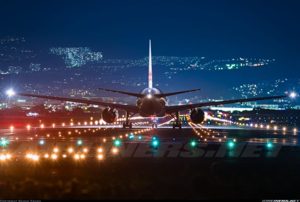 Самолет Эстетика