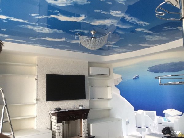 Девочка на облаке