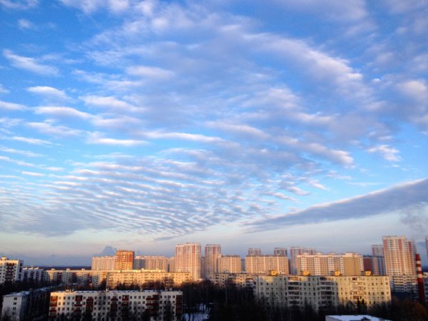 Облака над городом