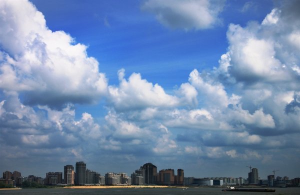 Город в облаках