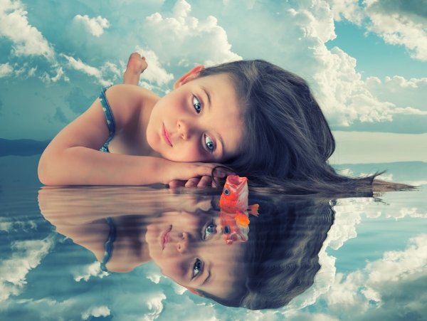 Мальчик и звездное небо