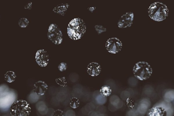 Влюбленные под звездным небом